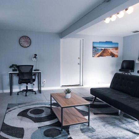 Spacious Family-Sized Home In Central Location ジャクソンビル エクステリア 写真