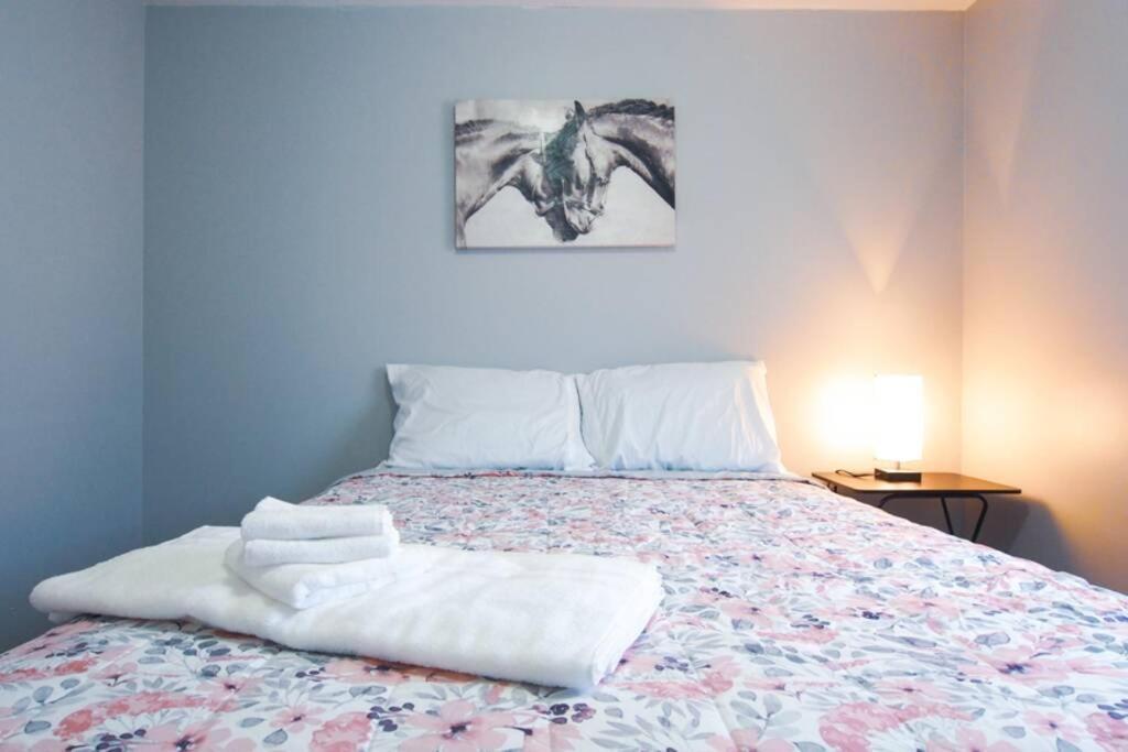 Spacious Family-Sized Home In Central Location ジャクソンビル エクステリア 写真