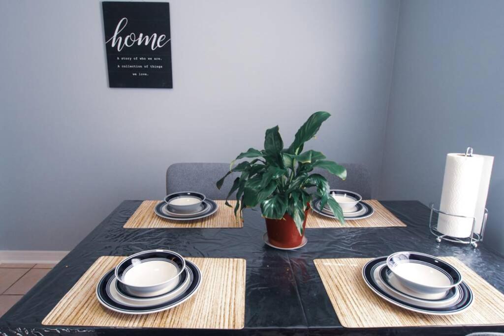 Spacious Family-Sized Home In Central Location ジャクソンビル エクステリア 写真